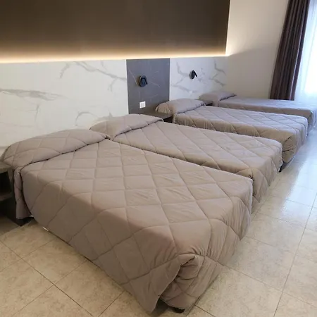 Mistral Hotel