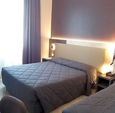 Mistral 3* Milánó