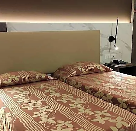 Mistral Szálloda 3*